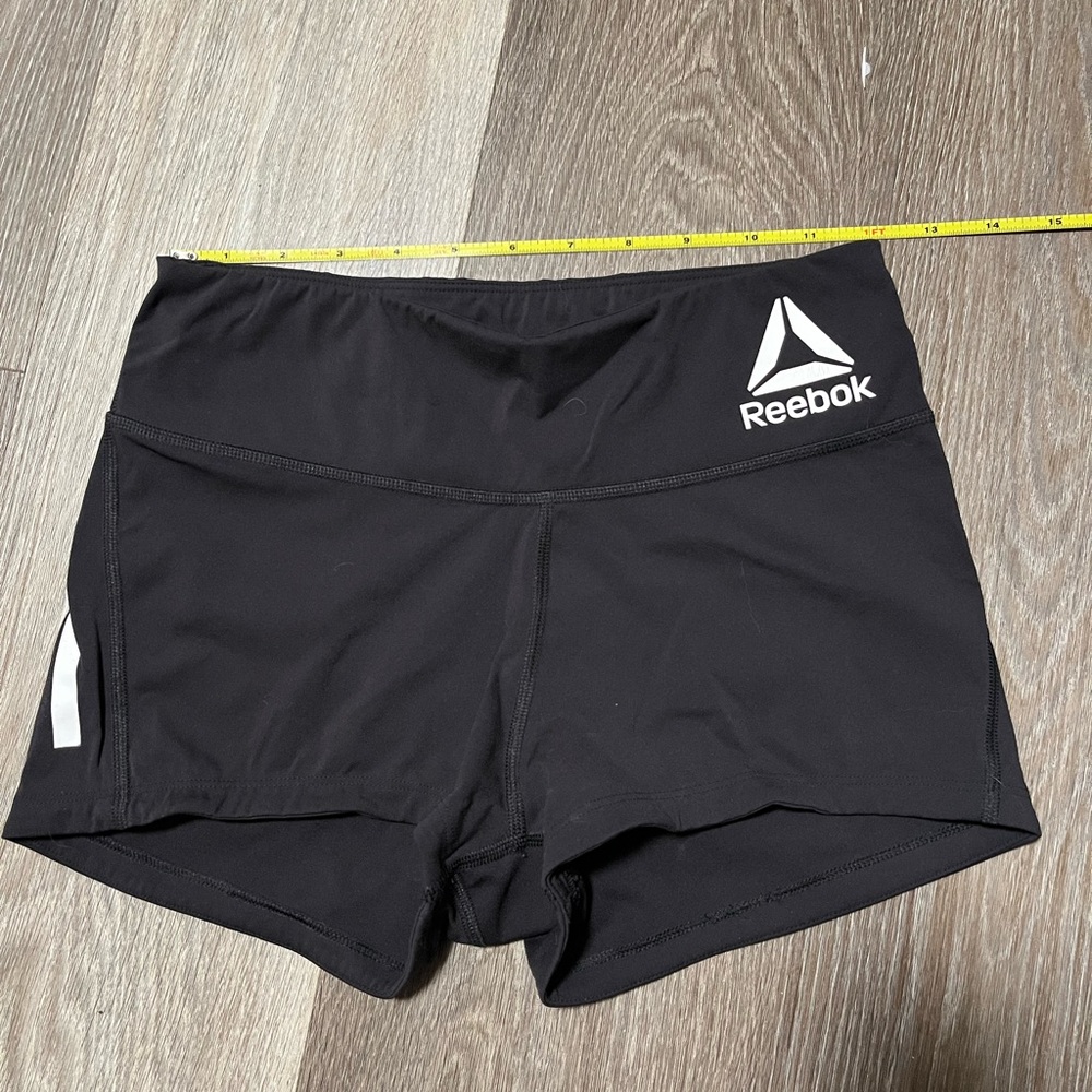 Reebok Women's Black Speedwick Shorts size small